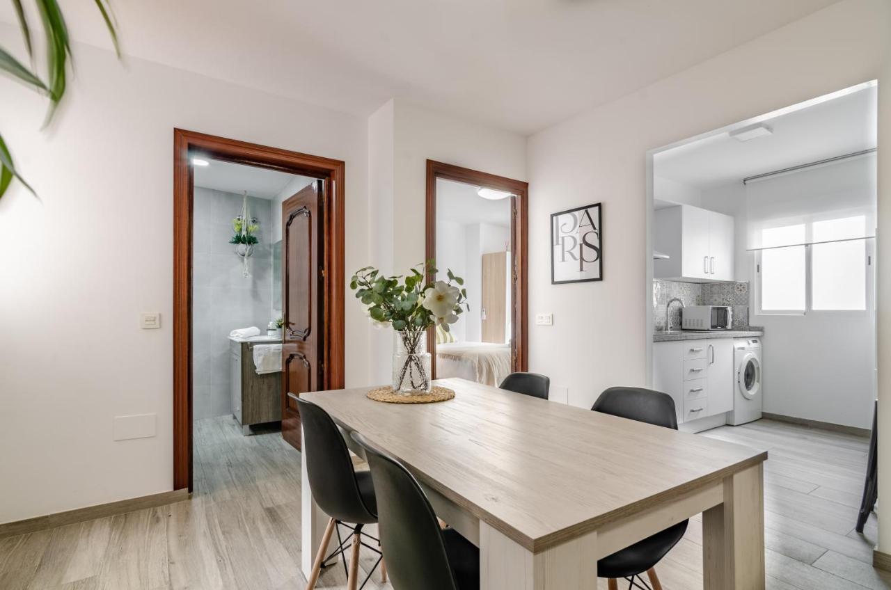 Wintowinrentals Your Home Steps From The Center Malaga Luaran gambar